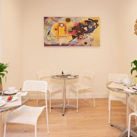 Piccolo Imperiale Acomodação com café da manhã Roma Exterior foto